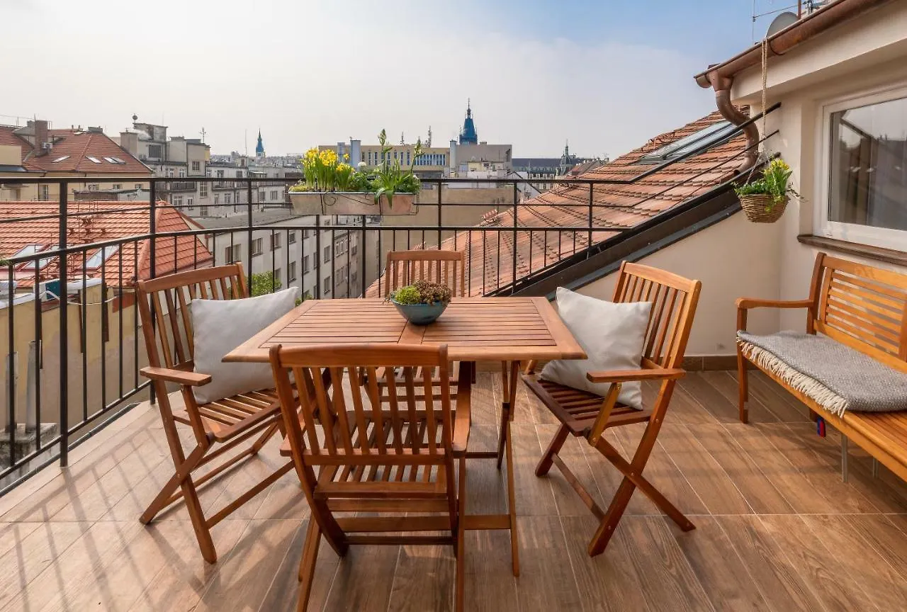 City Nest Apartments By Adrez Prag Çek Cumhuriyeti