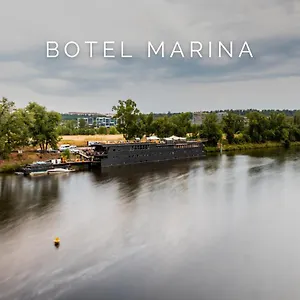 Tekne Marina, Prag